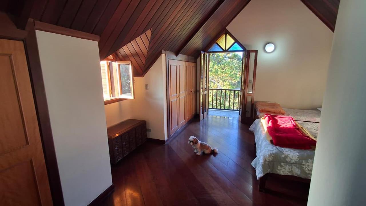 Casa Com Espaco De Sobra! - Campos do Jordao — Fotos 1
